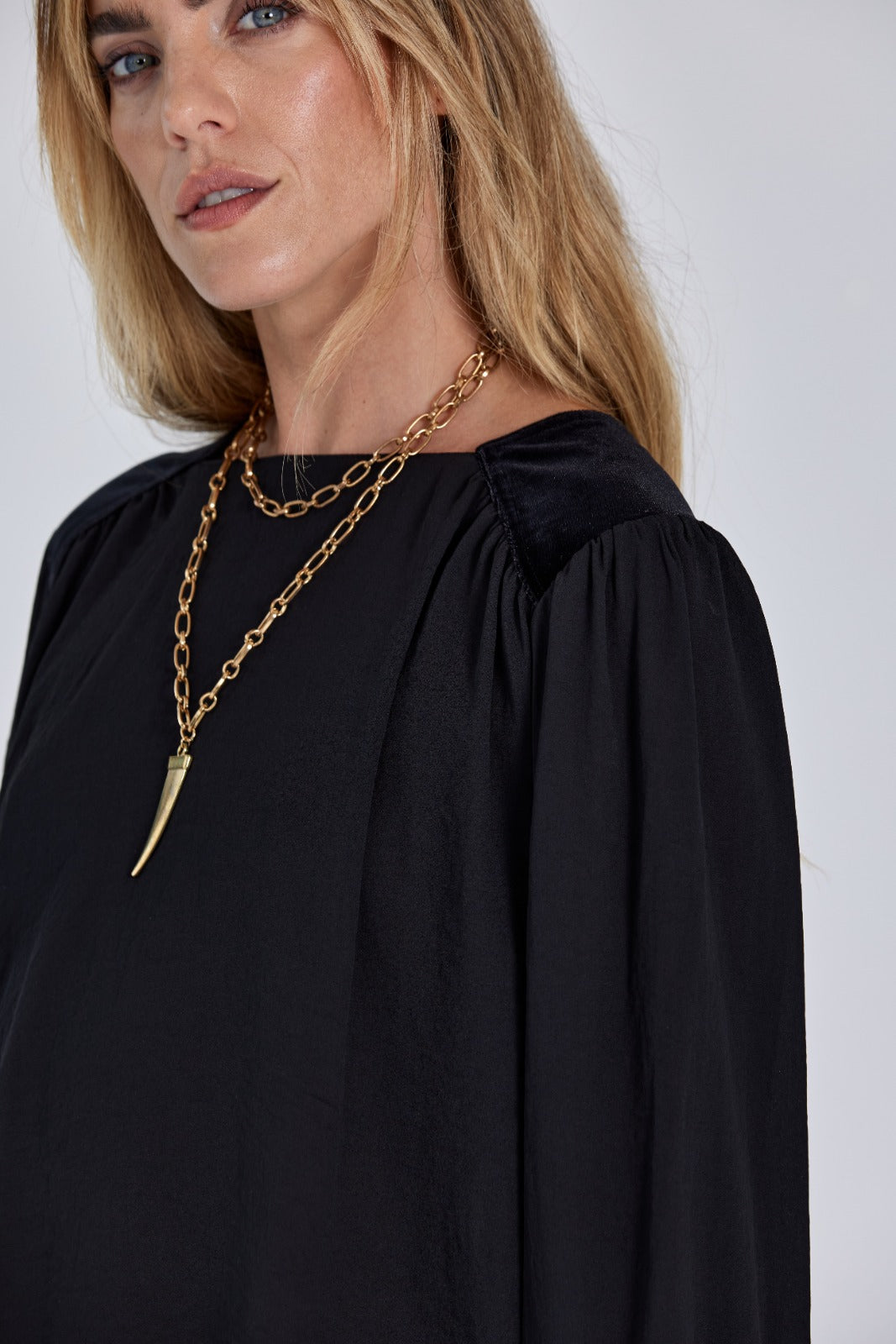 BLUSA LEISA