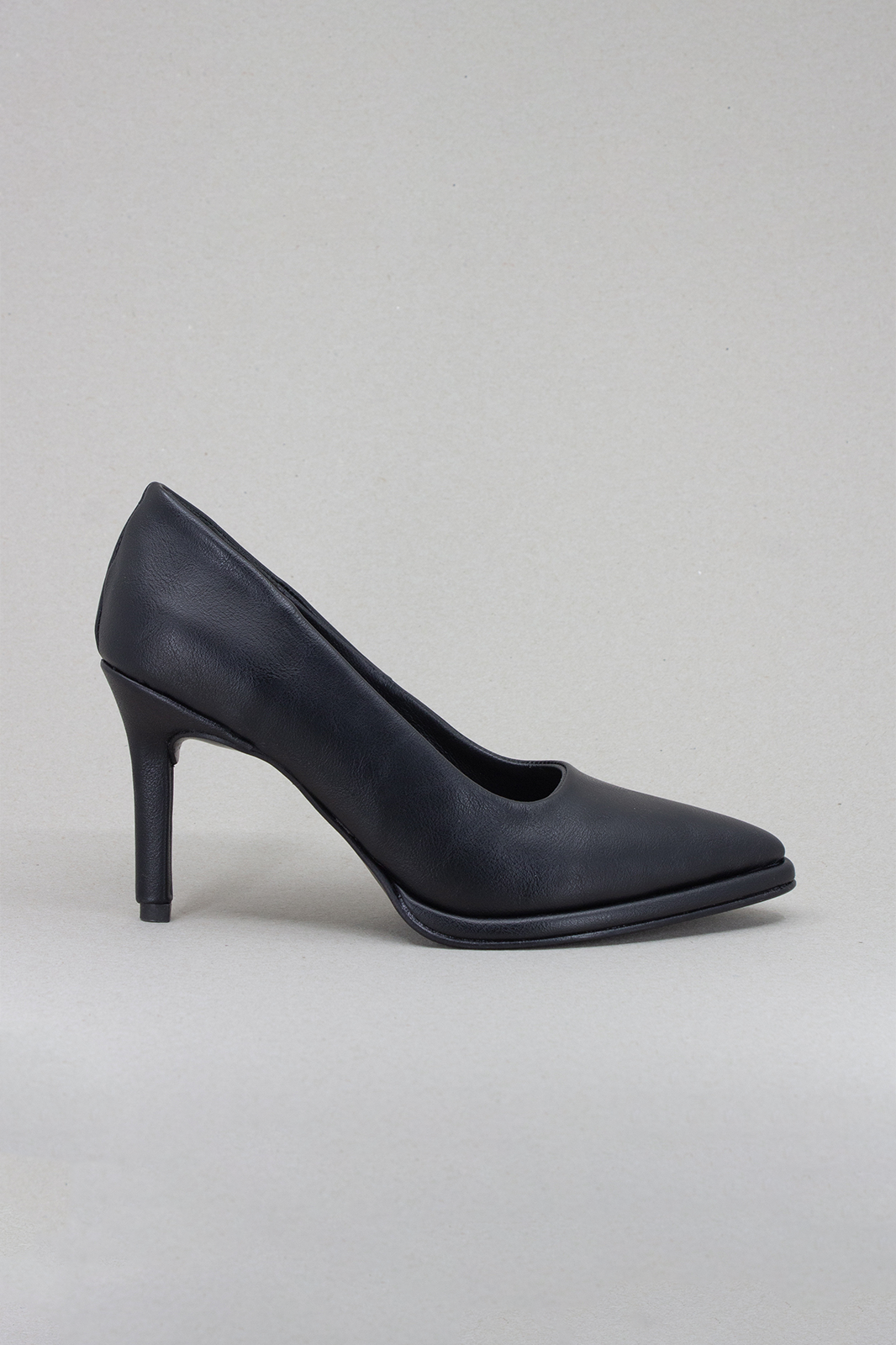 STILETTO LIZE